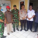 Babinsa Kelurahan Cipinang, Koramil 04/ Pulogadung, Kodim 0505/Jakarta Timur berbagi rezeki dengan menyantuni anak yatim piatu dan dhuafa