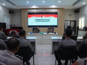 Sipropam Polres Purwakarta Berikan Pembinaan Etika Untuk Anggota Polri