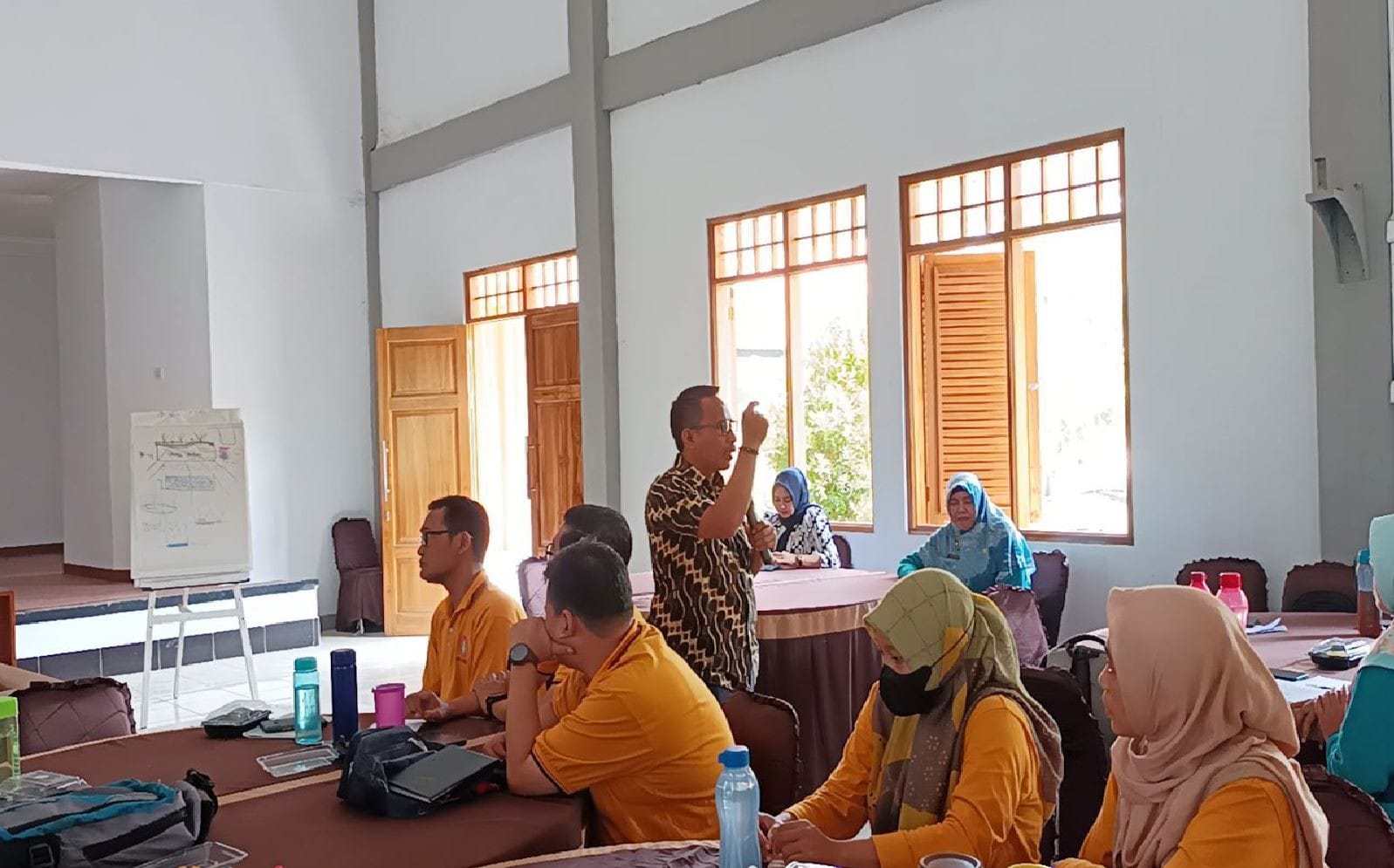 Kepala Dinas Pendidikan Dr. H. Purwanto, M.Pd. berkesempatan melakukan penguatan Program Tatanen di Bale Atikan