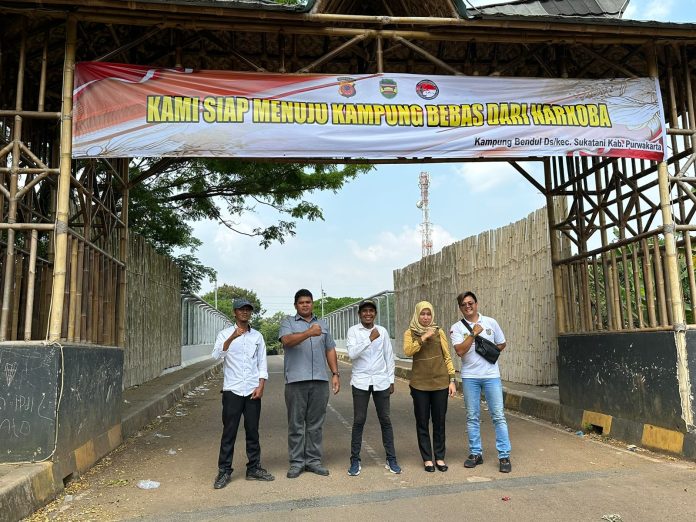 wilayahnya yang benar-benar bebas narkoba dan bisa menjadi contoh bagi desa lain. wilayahnya yang benar-benar bebas narkoba dan bisa menjadi contoh bagi desa lain.