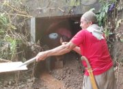 Warga Kampung Cijanggot Purwakarta, Gotong Royong Keruk Kali Demi Cegah Banjir