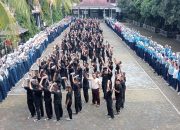 SMPN 1 Purwakarta Olah 580 Kg Sampah Plastik Jadi Ekobrik dalam Peringatan Harkitnas 2025