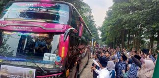 Pelepasan jemaah haji Purwakarta