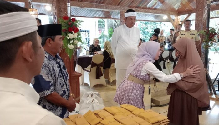 Duka Warga Pasirmunjul: 86 KK Terima Bantuan, Gubernur Jabar Minta Pengungsian Segera Dikosongkan