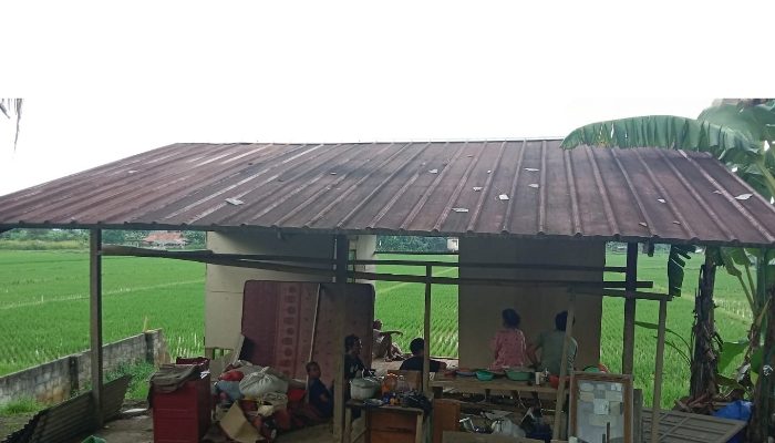 Rumah di Tegaljunti Digusur,  Warga Terpaksa Tinggal di Gubuk Sementara