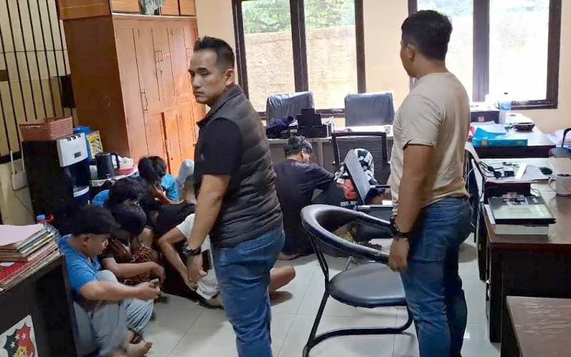 Penangkapan anggota geng motor