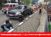 Percantik Wajah Kota, Pengecatan Jalur Utama Warnai Semangat Hari Jadi Purwakarta 2025
