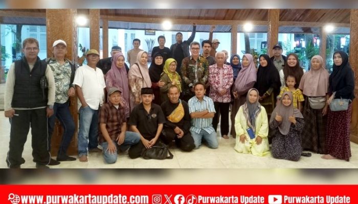 Enam Bulan Terlunta, Pedagang Korban Kebakaran Pasar Juma’ah Purwakarta Tempuh Jalan Ini