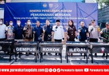 Kejari Purwakarta Musnahkan Rokok Ilegal hingga Narkoba