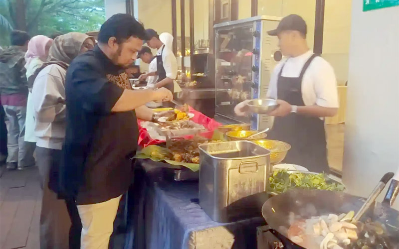 Stan paket buka Puasa di Hotel Harper Purwakarta