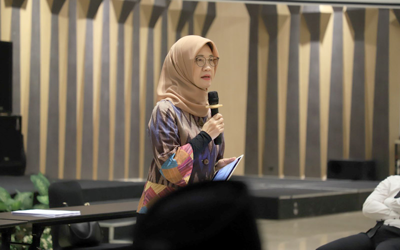 Woro Srihastuti Sulistyaningrum