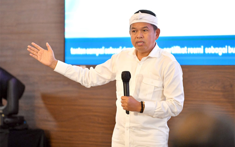 Gubernur Jawa Barat Dedi Mulyadi