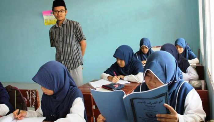 Kado Lebaran, 15.038 Guru Pendidikan Agama Islam Lulus Sertifikasi