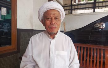 Ketua MUI Purwakarta, KH John Dien