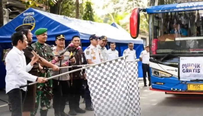 Om Zein Lepas Ratusan Peserta Mudik Gratis Purwakarta 2026 ke Jateng