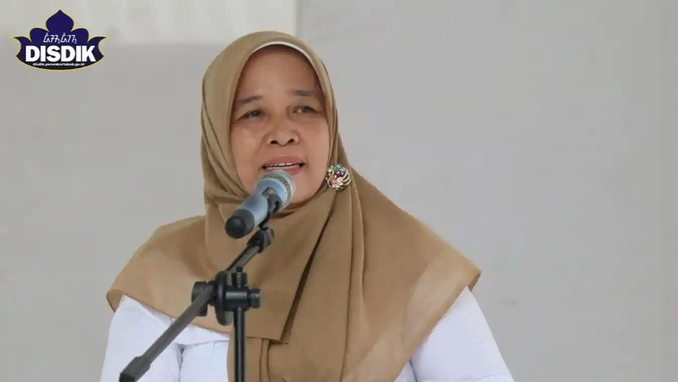 Siswa PAUD hingga SMP mengikuti Masantren di Sakola Purwakarta untuk penguatan karakter.