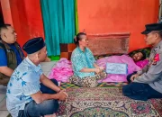 Salurkan BLT Secara Door To Door, Pemdes Bojong Barat Pastikan Bantuan Tepat Sasaran