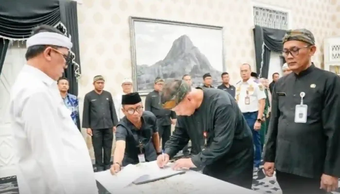 Om Zein Tukar Kursi Pejabat Purwakarta, Kadis Hingga Staf Ahli Bupati Diganti