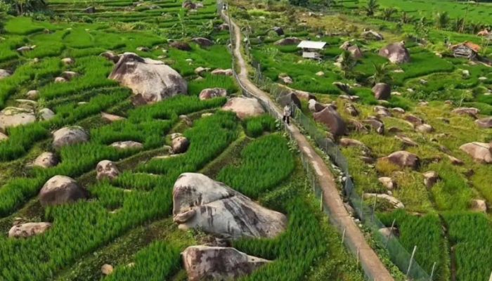 Pasir Kole Purwakarta, Taman Batu Alami di Tepi Waduk Jatiluhur
