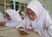 Kasus Siswa di Purwakarta, Cimahi Terbitkan SE Larangan Ponsel di Sekolah