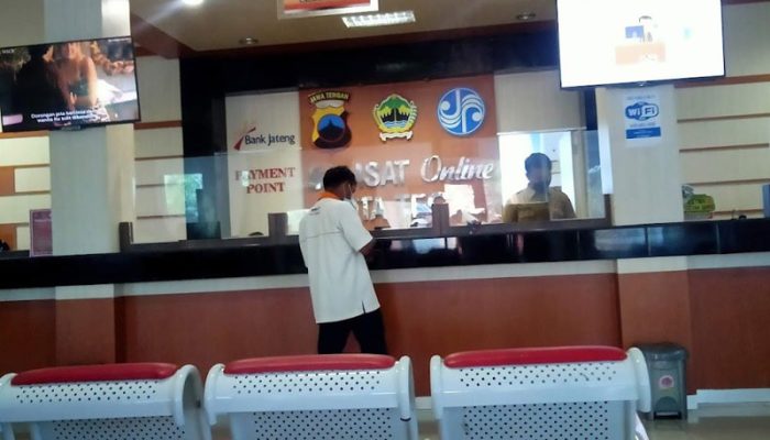 Ikuti Jawa Barat, Pemprov Jateng Kaji Bayar Pajak Kendaraan Tanpa KTP