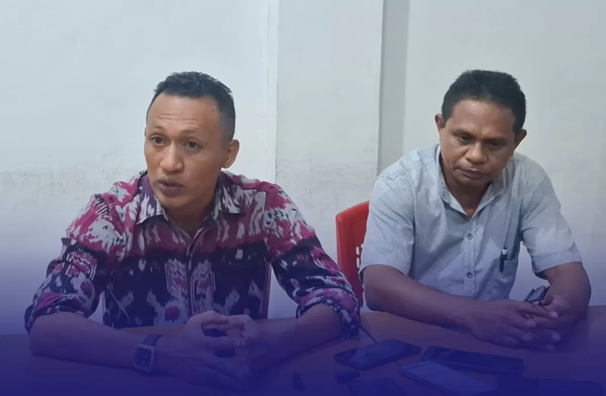 Kuasa hukum Gusti Pisdon, Bildad Torino Thonak, usai pemeriksaan Aswas Kejati NTT soal dugaan suap jaksa di Kupang NTT
